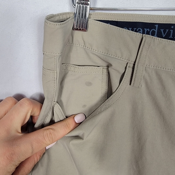 Men's Tan Vineyard Vines 32x30 pants - Picture 3 of 5